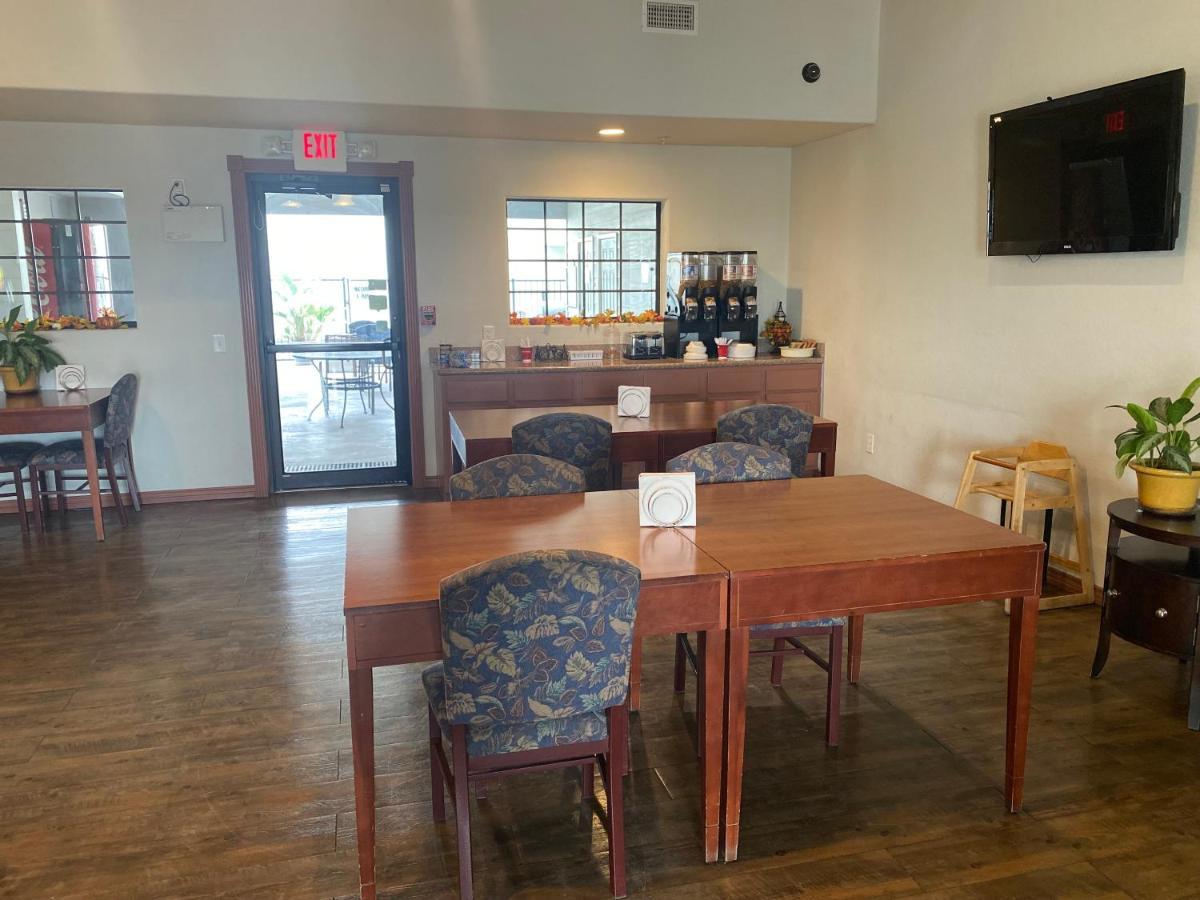Southern Inns And Suites Now Offering Rv Spaces For Rent Yorktown エクステリア 写真